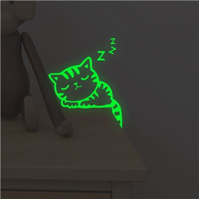 Наклейка светящаяся на выключатель "Котик" (2541)