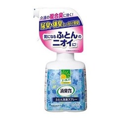 Спрей-освежитель "SHOSHU RIKI" для нейтрализации специфичных запахов с текстиля (аромат цветочного мыла) 370 мл / 16