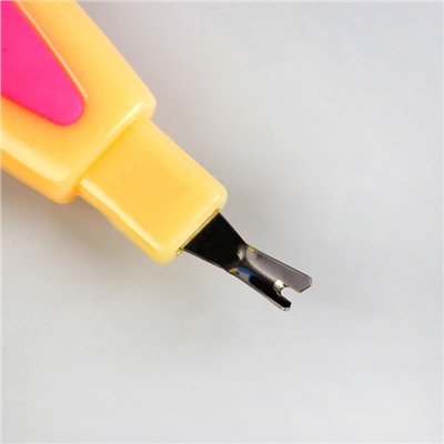 Пилка-триммер металлическая для ногтей, прорезиненная ручка, 15,5 см, цвет МИКС